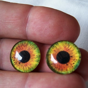Glass eyes for animal sculptures and polymer clay 18mm cabochons