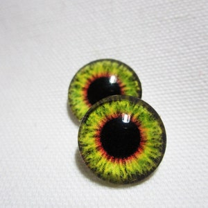 Glass eyes for animal sculptures and polymer clay