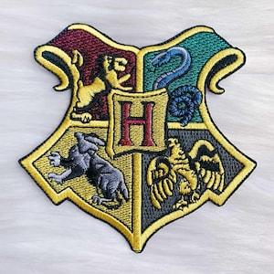 Hogwarts Patch, Wizard School Crest - Machine Embroidery Patch