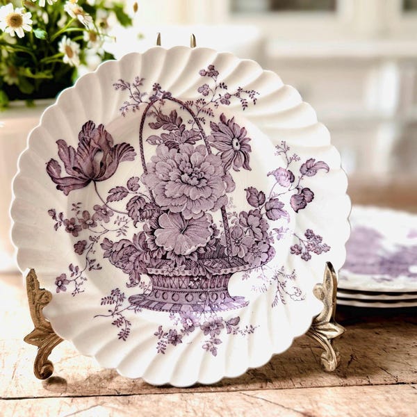 Royal Staffordshire Charlotte Clarice Cliff Salad Plates Set of 4 Lavender Transferware England