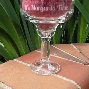 Custom Sand Carved engraved Margarita Glass - Personalized Etched Drinkware for Weddings, Anniversaries, Birthdays, and Special Occasions