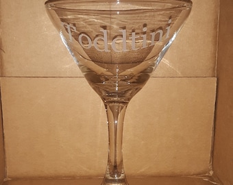 Custom Sand Carved engraved Martini Glasses - Personalized Etched Drinkware for Weddings, Anniversaries, Birthdays, and Special Occasions