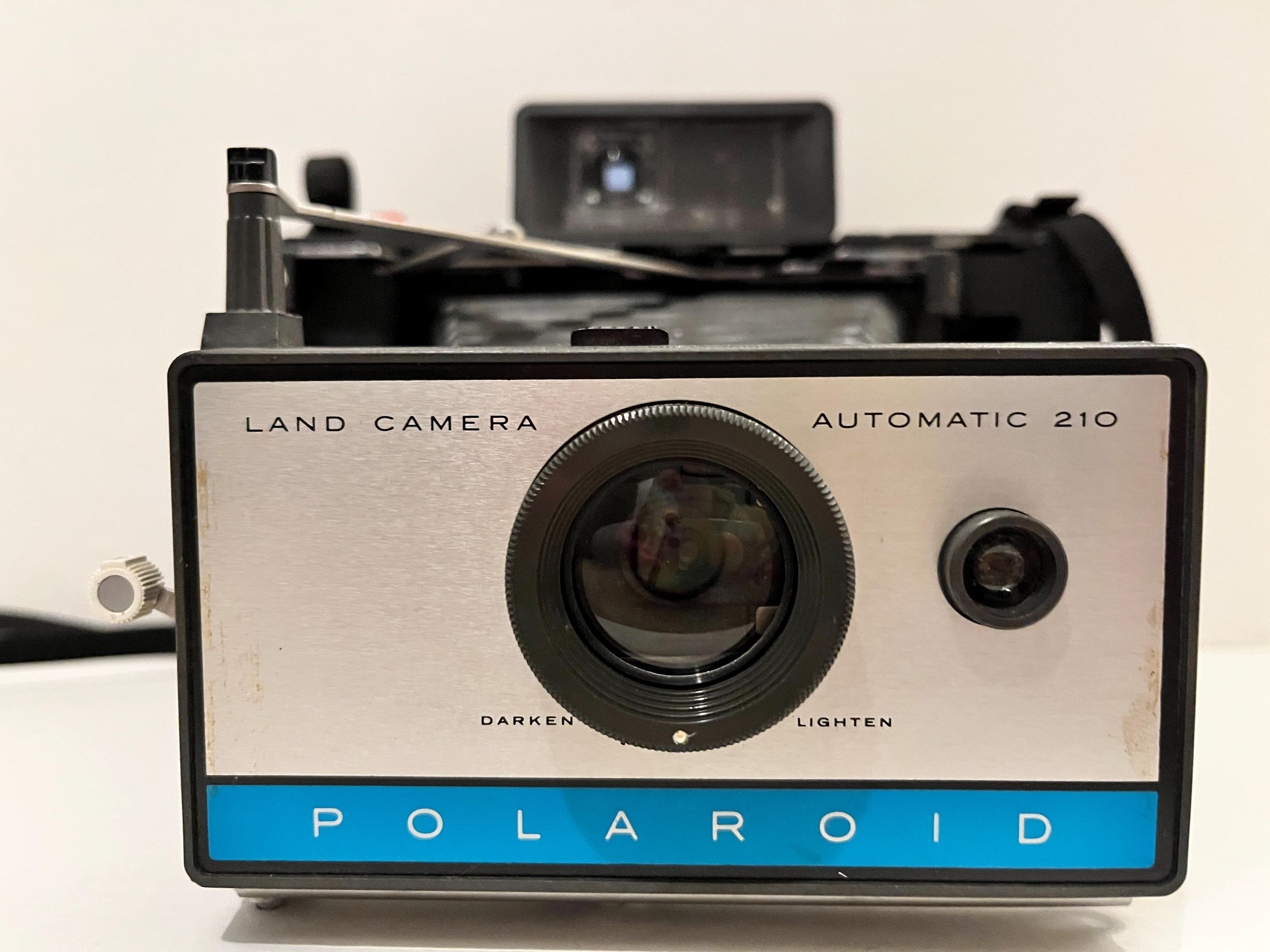 Appareil Photo Polaroid Vintage Automatic 210 Land Camera