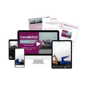 Puede incluir: Un concepto de fitness digital se muestra en una computadora de escritorio, una tableta y dos teléfonos inteligentes. Las pantallas muestran videos de entrenamiento y documentos relacionados. La pantalla principal muestra "CoreBUILD Workout THR" y un video.