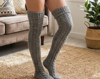 Przytulne, dzianinowe skarpetki za kolano – miękkie i ciepłe, zimowe pończochy za kolano