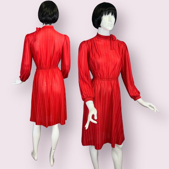 Super Cute Vintage 70s Tying Ascott Collar Red St… - image 2