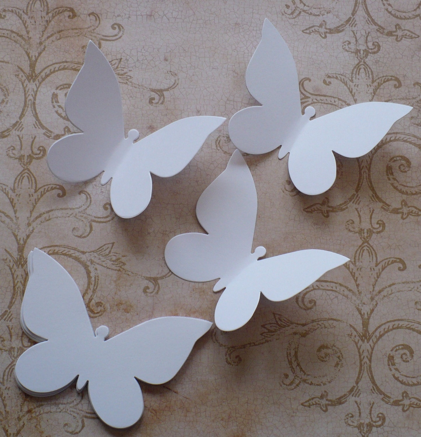 CARD TOPPERS WEDDING CONFETTI 25 EMBOSSED WHITE 3D BUTTERFLIES WITH PEARLS 