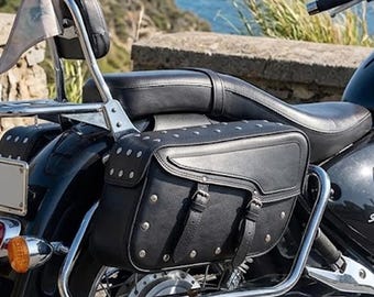 Genuine Crazy Horse Leather Motorcycle Saddlebag for Cruisers and Custom Bikes