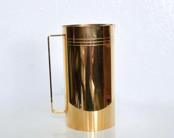 1960s Sleek Modernist Gold Pitcher 24k GP Tommi Parzinger Dorlyn Silversmiths