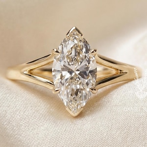 2 Karat Marquise Cut Labradorit Diamant Ring, Geteilter Schaft V-Spitze Fassung, 14k Gelbgold Low Profil Solitär Ring