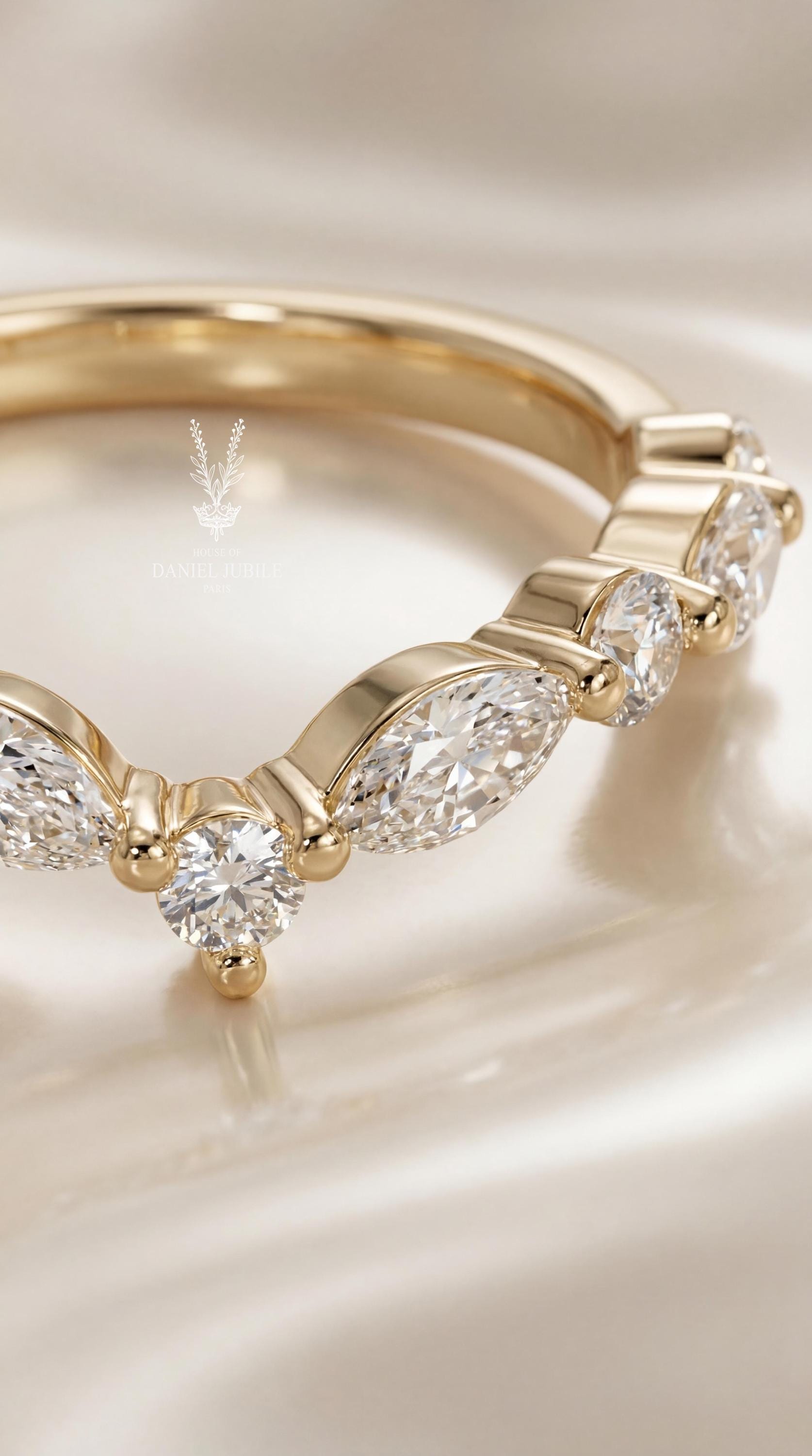 Art Deco 14k Gold Chevron Wedding Band, 0.40ct Lab Diamond Nesting ...