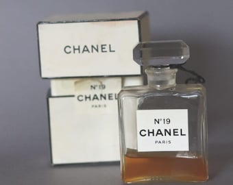 Chanel No. 19 Body Cream Creme Pour Le Corps 150 G/ 5 Fl.oz