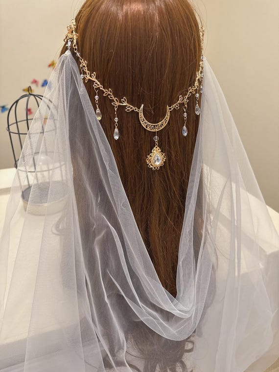 Bridal Crystal Moon Branch Hair Comb with Draped Veil – Fairy Wedding Accessory