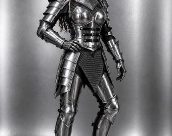 Armatura medievale da donna / Set completo di armatura da cavaliere femminile / Armatura da guerriera in acciaio fatta a mano / Costume cosplay rinascimentale