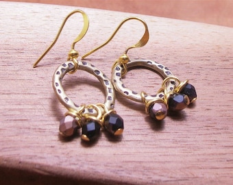 Kleine Creolen Perlen Ohrringe, Gold Creolen, Perlen Ohrringe, Boho Ohrringe