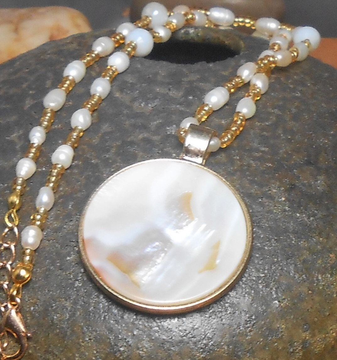Mother of Pearl Necklace - 18K Gold Fill Necklace - Gold & White -  White Pearl Necklace - Mother of Pearl Pendant
