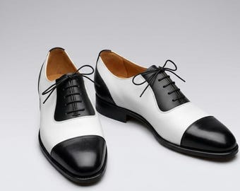 Handgjorda svarta och vita tvåfärgade Spectator Oxfords - Herrskor i vintagestil