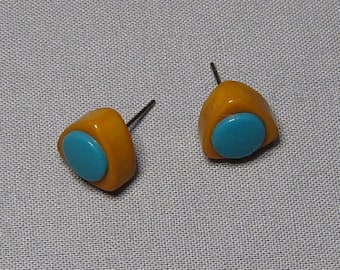 Vintage Butterscotch Bakelite Post Earrings