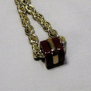 Brown and Gold Retro Pendant Necklace