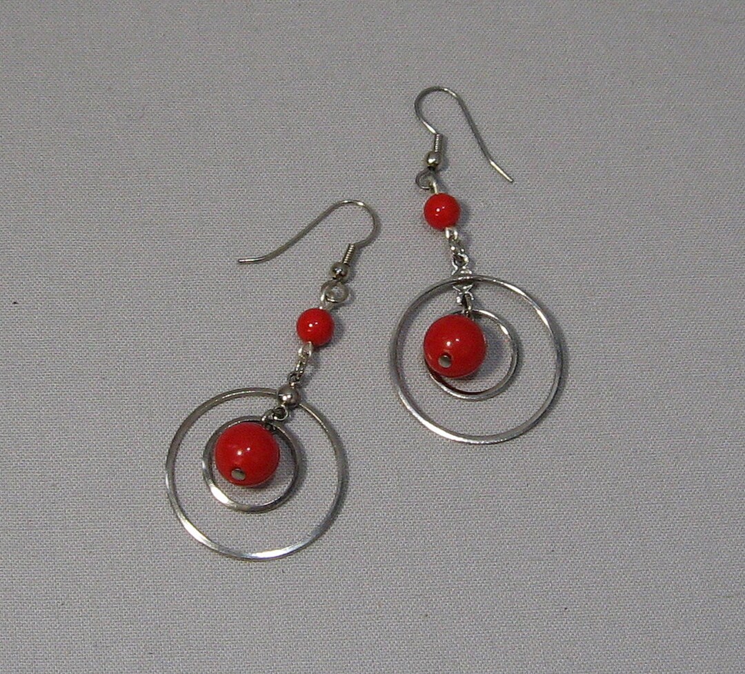 Red Dangle Vintage Plastic Red Beaded Dangle Earrings - Etsy