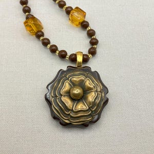 Handmade Vintage Bakelite Pendant Necklace