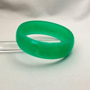 Vintage Best Plastics Translucent Green Marbled Lucite Bangle - Larger Bangle