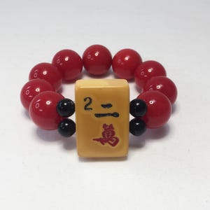 Vintage Bakelite Mah Jong Tile Bracelet, Number 2 Tile