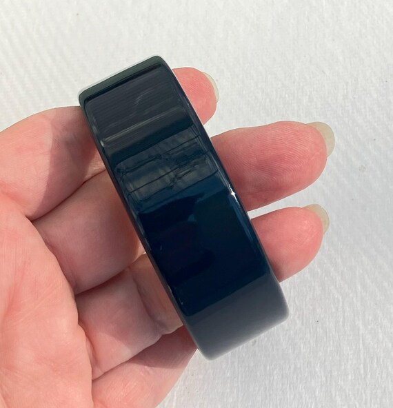 ヴィンテージ ルーサイト バングル - ダークブルー - Etsy 日本