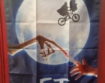 E.T. la bandiera extraterrestre
