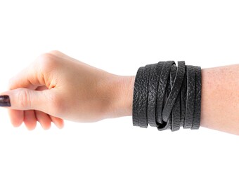 Leather Bracelet / Original Sliced Wrap Cuff / Deep Black