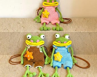 Bolso bandolera para teléfono con forma de rana de crochet, diseño kawaii verde