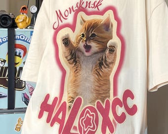 Maglietta Comfort Colors Y2K con gatto rosso urlante, maglietta retrò con gattino aerografato, felpa grafica divertente indie sleaze, regalo divertente per amanti dei gatti con meme.