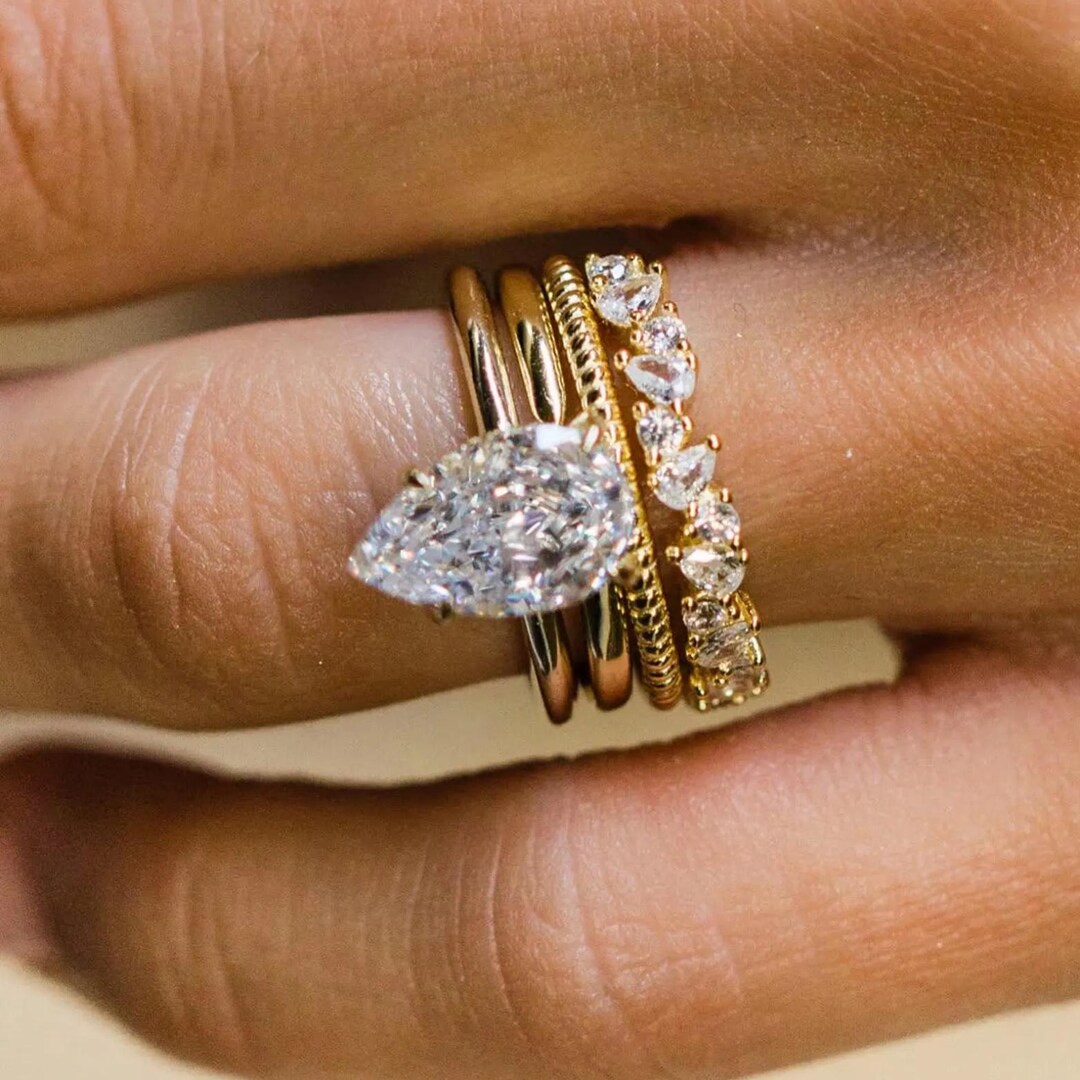3 CT Pear Cut Moissanite Engagement Ring Set, Moissanite Bridal Set for ...