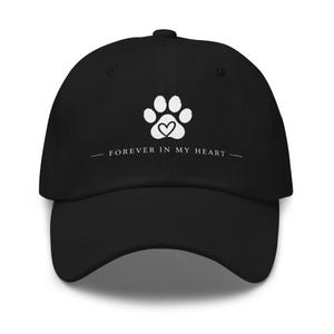 Minneshatt för husdjur, broderat tassavtryckshjärta, för alltid i mitt hjärta (minnesmärke för hund och katt)