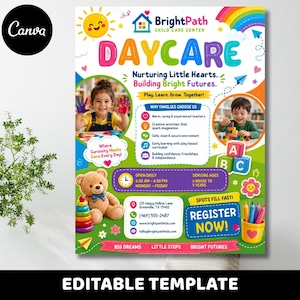 Könnte beinhalten: Eine bunte Flyer-Vorlage für die Kindertagesstätte BrightPath Child Care Center mit einer lächelnden Sonne, einem Regenbogen, einem Teddybären und Fotos spielender Kinder. Der Text enthält Programmdetails, Kontaktdaten und einen Anmeldebutton.