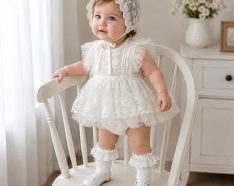 Baby Girls Lace Dress, Baby Christening Gown Christening Dress, Girls Baptism Dress Gown, Infant Lace Blessing Gown Dedication Set Bonnet