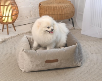 Luxury Velor Dog Bed SAPPHIRE | Hypoallergenic Hollowfiber Fill | Removable Washable Cover | For Dogs & Cats | Designed in Vienna
