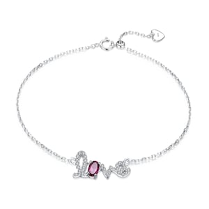 Pulseira, Carta de Amor escrita à mão com uma pedra natural de granada rodolita.