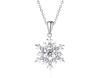 Ein wunderschöner Moissanit-Diamant, der innerhalb einer Schneeflocke funkelt
