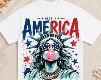 Statua della Libertà con pennellate preppy che soffia bolle PNG, USA PNG, design PNG per il 4 luglio in America, PNG femminile