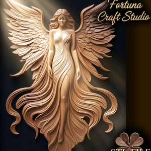 Könnte beinhalten: Holzschnitzerei eines Engels mit großen, detaillierten Flügeln und fließendem Gewand. Der Engel ist zentriert, mit dem Text "Design by Fortuna Craft Studio" und "STL FILE" im Bild. Die Schnitzerei ist in Braun- und Beigetönen gehalten.