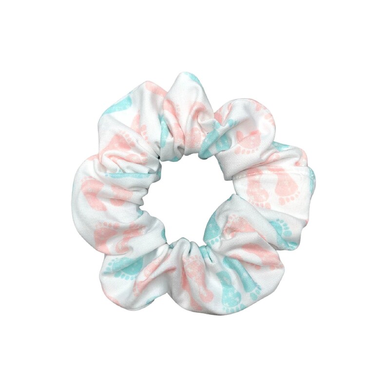 Baby Footprint Scrunchie Nurse Print, Labor and Delivery Hair Accessory OBGYN Gift for Her Pastel Pink and Blue Baby Nurse Gift Pink