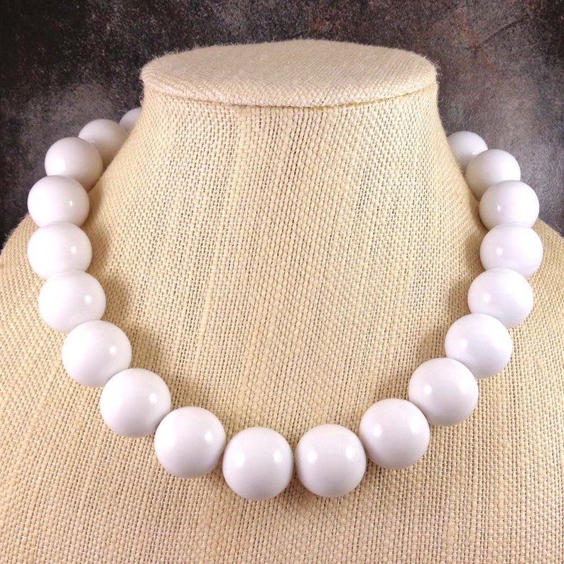 White Bead Statement Necklace for Women Retro 70s Necklace Etsy