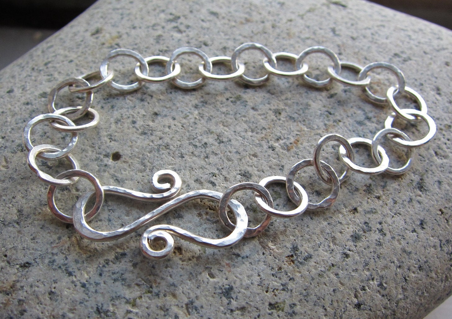 Textured Silver Circles Bracelet Hammered Silver Link Bracelet ...