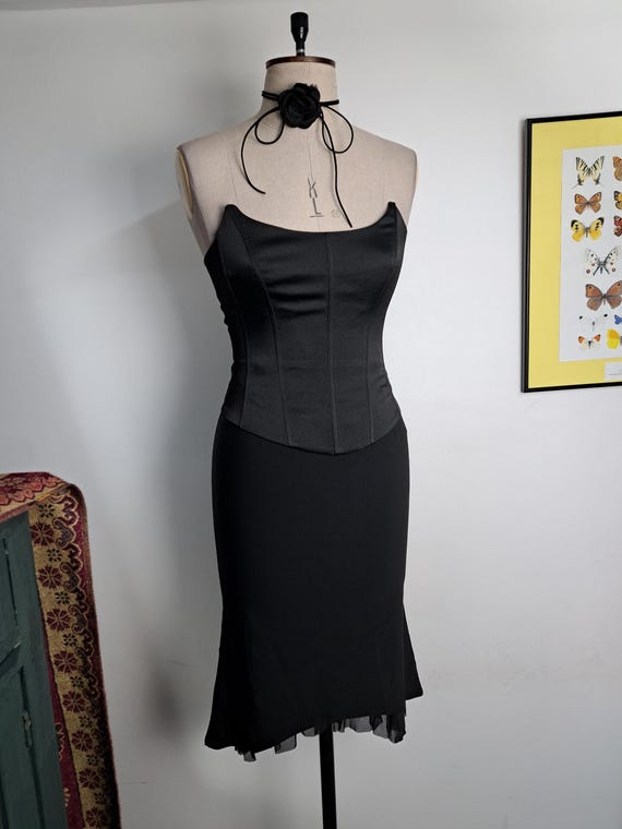 Vampire Goth Set: Hennes Lace-Up Back Pointy Satin Corset and Mesh Hem Mermaid Skirt | Petite Whimsigoth Whole Outfit Bundle, XS