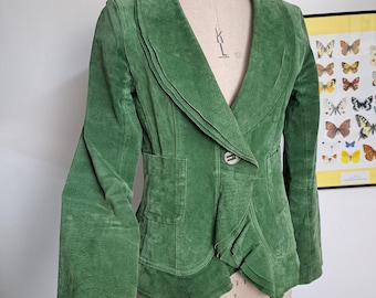 Vintage Forest Fairy Morgan de Toi Moss Green Suede Leather Jacket, Y2K Whimsigoth Green Ruffle Blazer