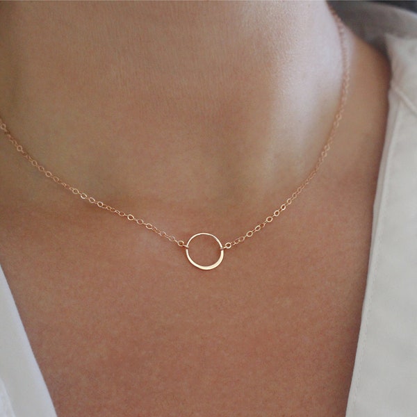 Single Rose Gold Circle Necklace, Rose Gold Eternity Necklace, Rose Gold Open Ring Necklace, Simple Minimal Dainty Rose Gold Necklace Women