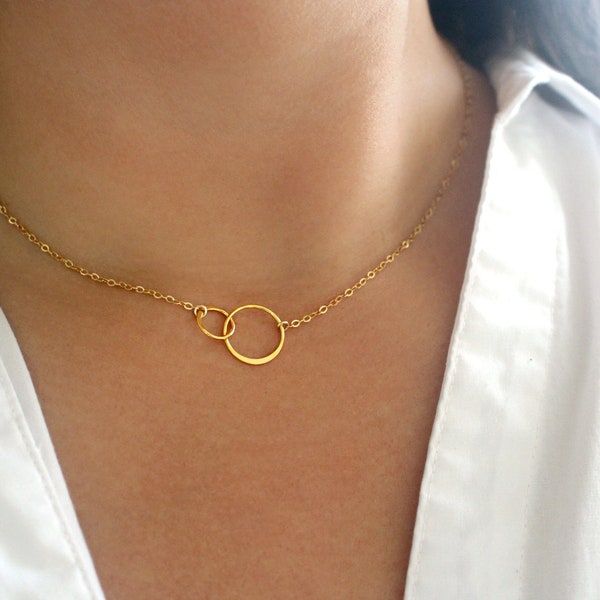 Gold Circles Necklace, Gold Infinity Necklace, Dainty Gold Necklace, Interlocking Circles Necklace, Two Charms Double Circle Link Necklace