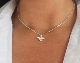 Collar de abeja de plata de ley