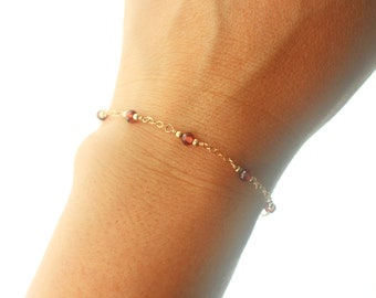 Gold Garnet Bracelet, Gold Red Gemstone Bracelet, Gold Chain Bracelet for Women, 14k Gold Filled Bracelet, Dainty Beaded Garnet Bracelet